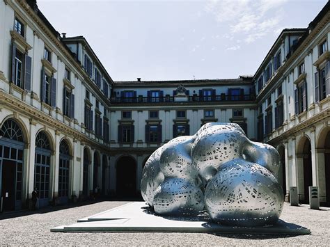 louis vuitton palazzo serbelloni 2023|louis vuitton pavilion by MARC FORNES / THEVERYMANY.